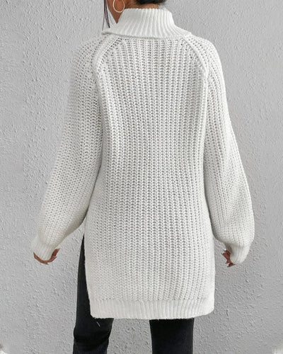 Schlitzpullover mit Rollkragen und Raglanärmeln