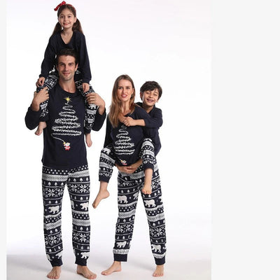 FamFits - Familienmode Passendes Pyjama-Set für Weihnachten