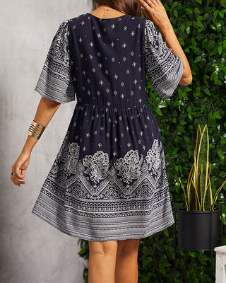 Kleid mit V-Ausschnitt und Boho-Blumendruck