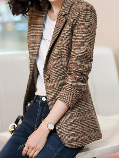 Karierter Blazer mit Revers und einem Knopf